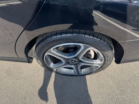 Used 2018 Mercedes-Benz CLA 250 image 10