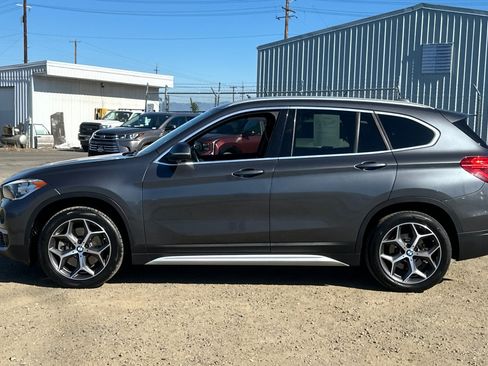 Used 2019 BMW X1 xDrive28i w/ Convenience Package AWD/4WD image 8