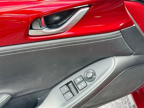 Used 2023 MAZDA MX-5 Miata Grand Touring image 19