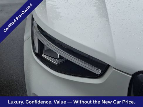 Certified 2024 Volvo XC40 B5 Plus w/ Protection Package Premier AWD/4WD image 10