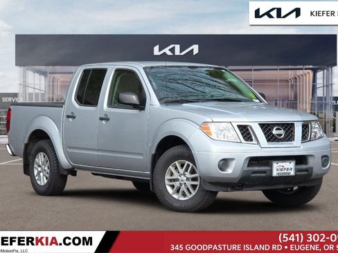 Used 2019 Nissan Frontier SV image 1