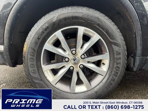 Used 2016 Dodge Durango Limited w/ Nav & Power Liftgate Group AWD/4WD image 28