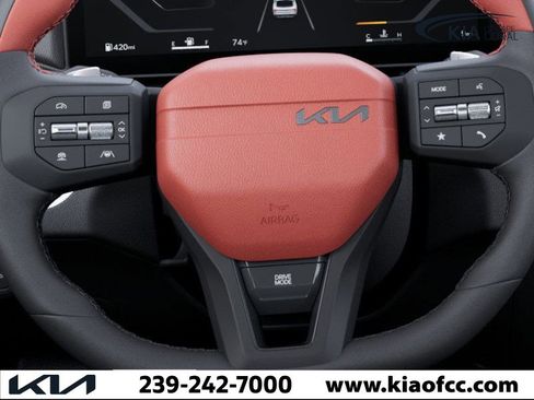 New 2025 Kia K4 GT-Line image 22