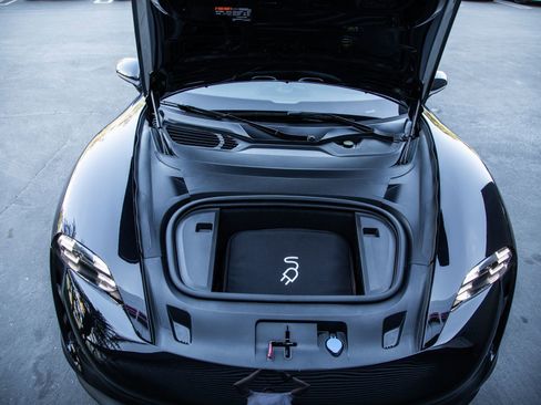 Certified 2024 Porsche Taycan image 22