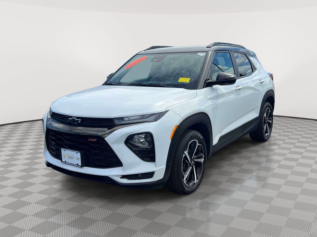 Used 2023 Chevrolet TrailBlazer RS FWD image 3
