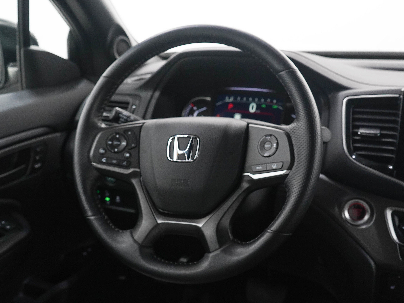 Used 2024 Honda Passport EX-L image 14