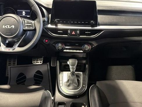 Used 2023 Kia Forte GT-Line w/ GT-Line Technology Package image 15