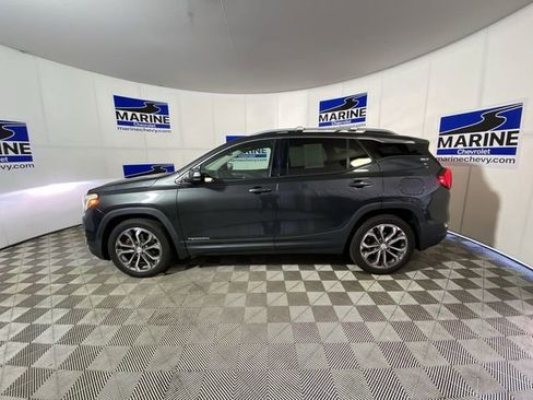 Used 2018 GMC Terrain SLT w/ Preferred Package FWD image 13
