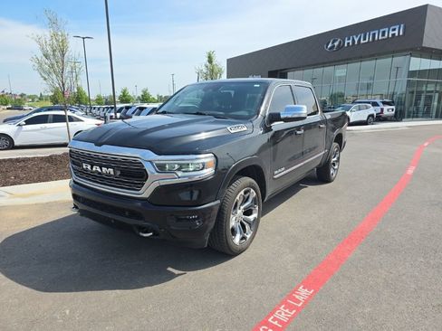 Used 2019 RAM 1500 Limited AWD/4WD image 1
