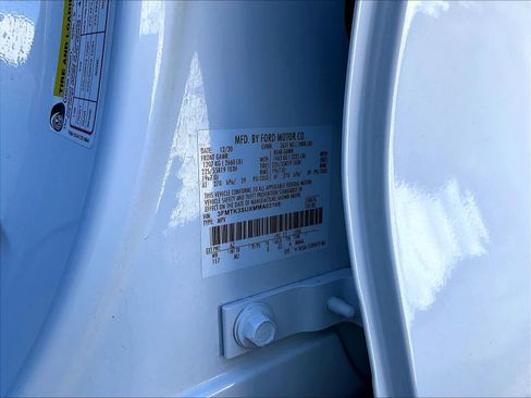 Used 2021 Ford Mustang Mach-E Premium image 34