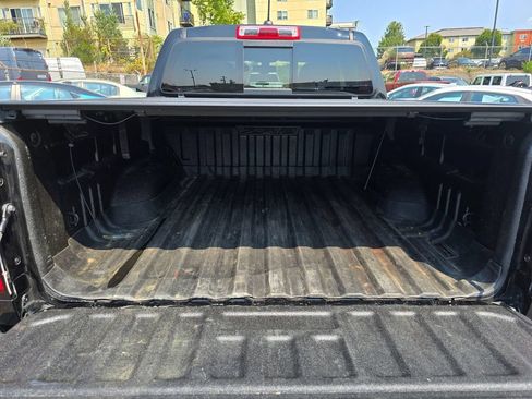 Used 2022 Chevrolet Colorado ZR2 AWD/4WD image 16