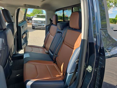 Used 2022 Ford Maverick Lariat w/ Lariat Luxury Package FWD image 15