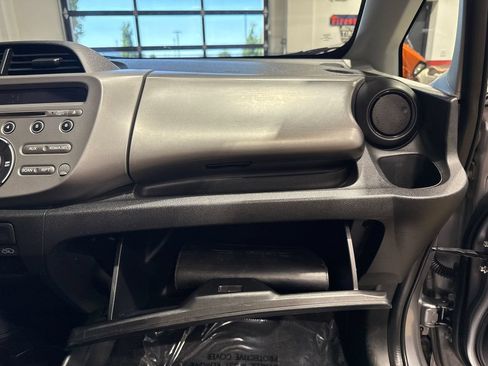 Used 2009 Honda Fit Sport image 78