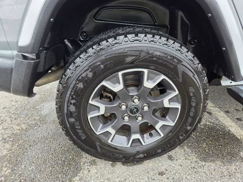 Used 2024 Jeep Wrangler Unlimited Sahara w/ Technology Group AWD/4WD image 28