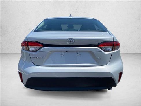 Used 2024 Toyota Corolla LE FWD image 8