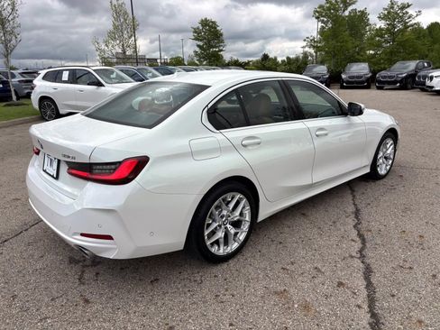 Used 2025 BMW 330i xDrive Sedan AWD/4WD image 5