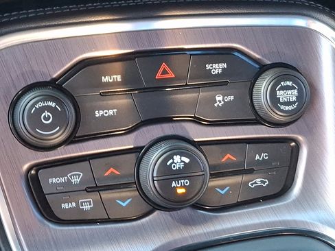 Used 2018 Dodge Challenger SXT w/ Sound Group image 15