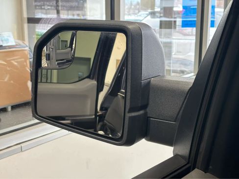 Used 2019 Ford F150 XLT w/ Equipment Group 302A Luxury image 9