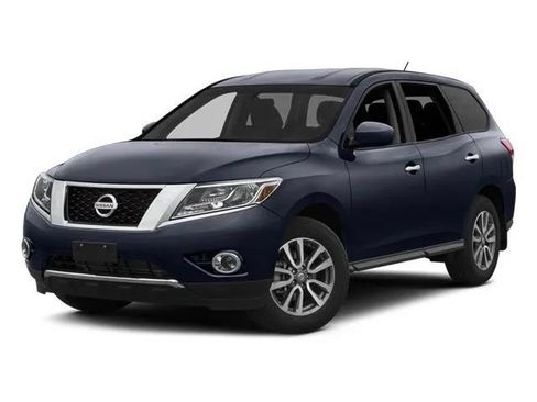 Used 2014 Nissan Pathfinder Platinum w/ Platinum Premium Package FWD image 4