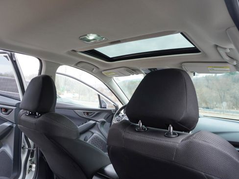 Used 2022 Subaru Impreza 2.0i Premium image 29