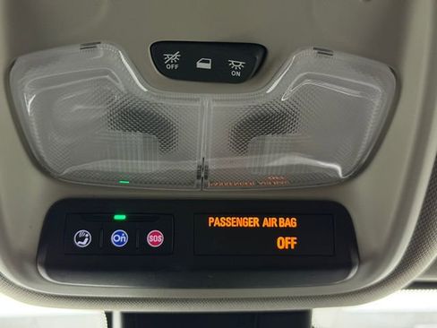 Used 2025 Buick Encore GX Sport Touring FWD image 23