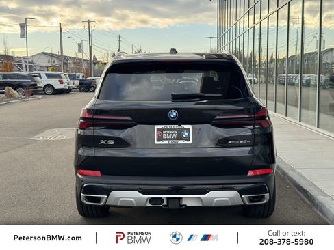 New 2026 BMW X5 xDrive50e image 5