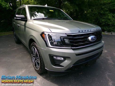 Used 2019 Ford Expedition Limited w/ Equipment Group 303A AWD/4WD image 1