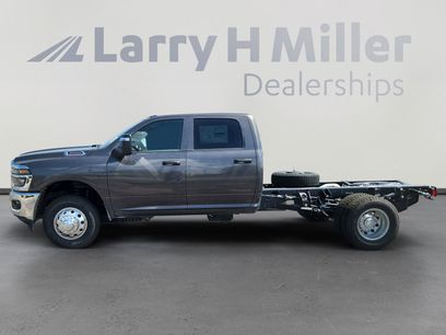 New 2025 RAM 3500 Tradesman w/ Chrome Appearance Group