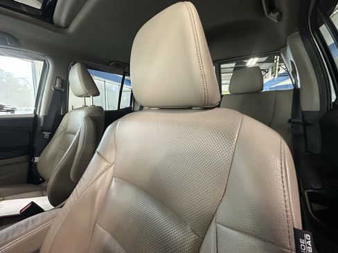 Used 2017 Honda Ridgeline RTL-E image 10