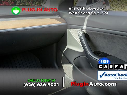 Used 2018 Tesla Model 3 Long Range RWD image 18