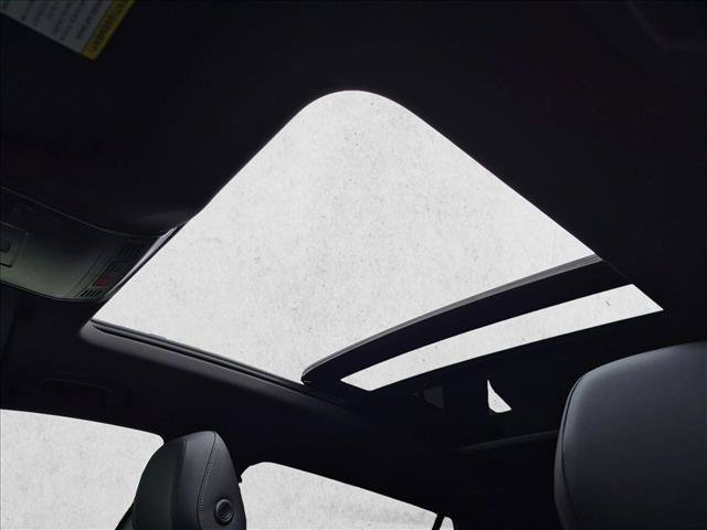 Used 2019 Volkswagen Tiguan SEL Premium R-Line FWD image 15