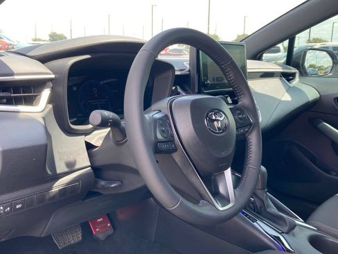 Used 2026 Toyota Corolla SE FWD image 7