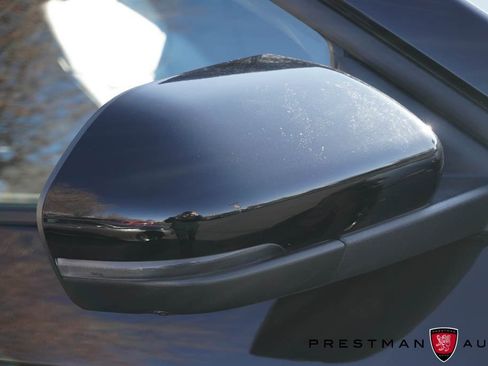 Used 2020 Ford Explorer ST w/ Premium Technology Package image 15