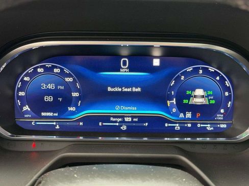 Used 2022 Chevrolet Tahoe LT w/ Luxury Package image 29