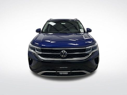 Used 2022 Volkswagen Taos SEL image 10