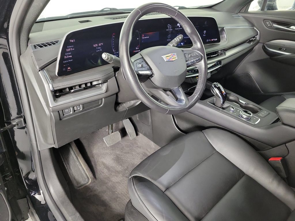 Certified 2024 Cadillac XT4 Premium Luxury AWD/4WD image 19