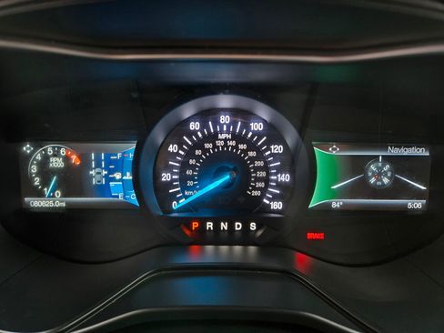 Used 2019 Ford Fusion Titanium image 28