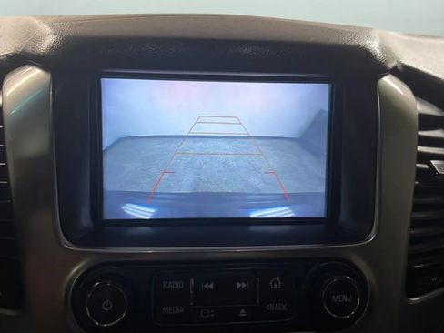 Used 2020 Chevrolet Suburban LT w/ RST Edition AWD/4WD image 14