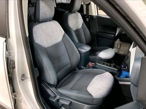 Used 2025 Ford Maverick XLT w/ XLT Luxury Package image 8