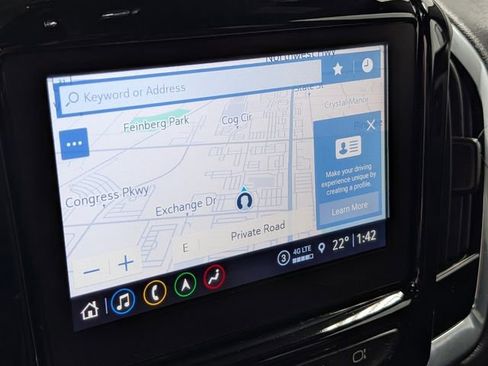 Used 2023 Chevrolet Traverse LT w/ LT Premium Package image 26