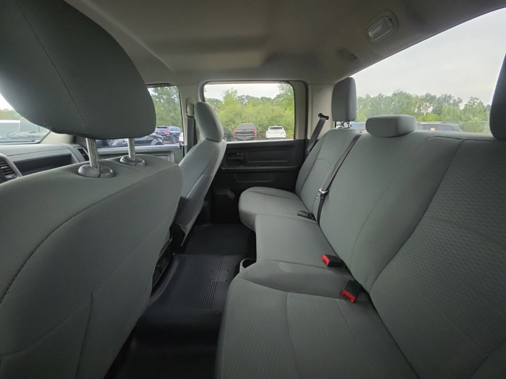 Used 2018 RAM 1500 Express w/ Wheel & Sound Group AWD/4WD image 9