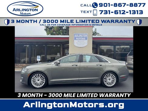 Used 2017 Lincoln MKZ Reserve image 1
