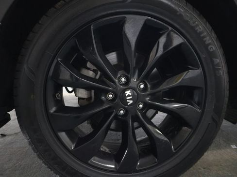 Used 2020 Kia Sorento S FWD image 35