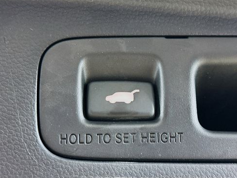 Used 2024 Honda CR-V EX-L image 29