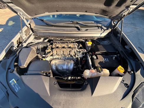 Used 2021 Jeep Cherokee Latitude Plus image 12