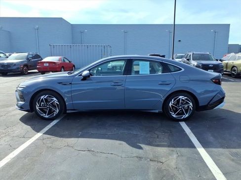 Used 2024 Hyundai Sonata SEL w/ Convenience Package image 4