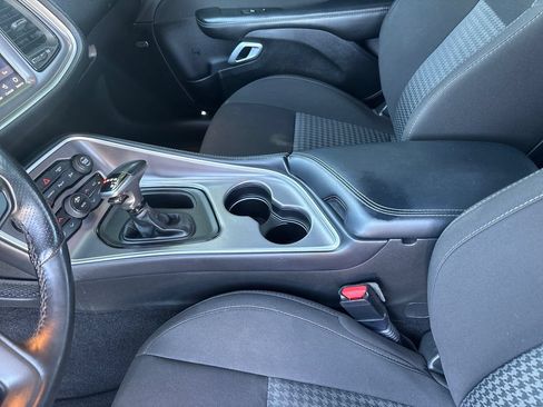 Used 2021 Dodge Challenger R/T Scat Pack RWD image 21