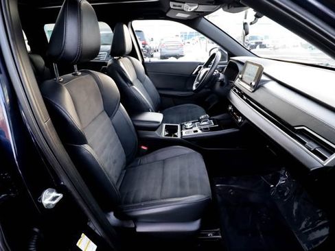 Used 2022 Mitsubishi Outlander SEL Black Edition image 47