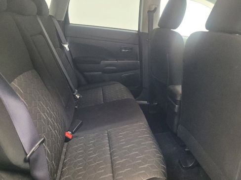 Used 2024 Mitsubishi Outlander Sport AWD image 19