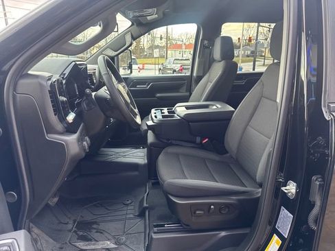 Used 2025 Chevrolet Silverado 2500 LT w/ Safety Package image 14